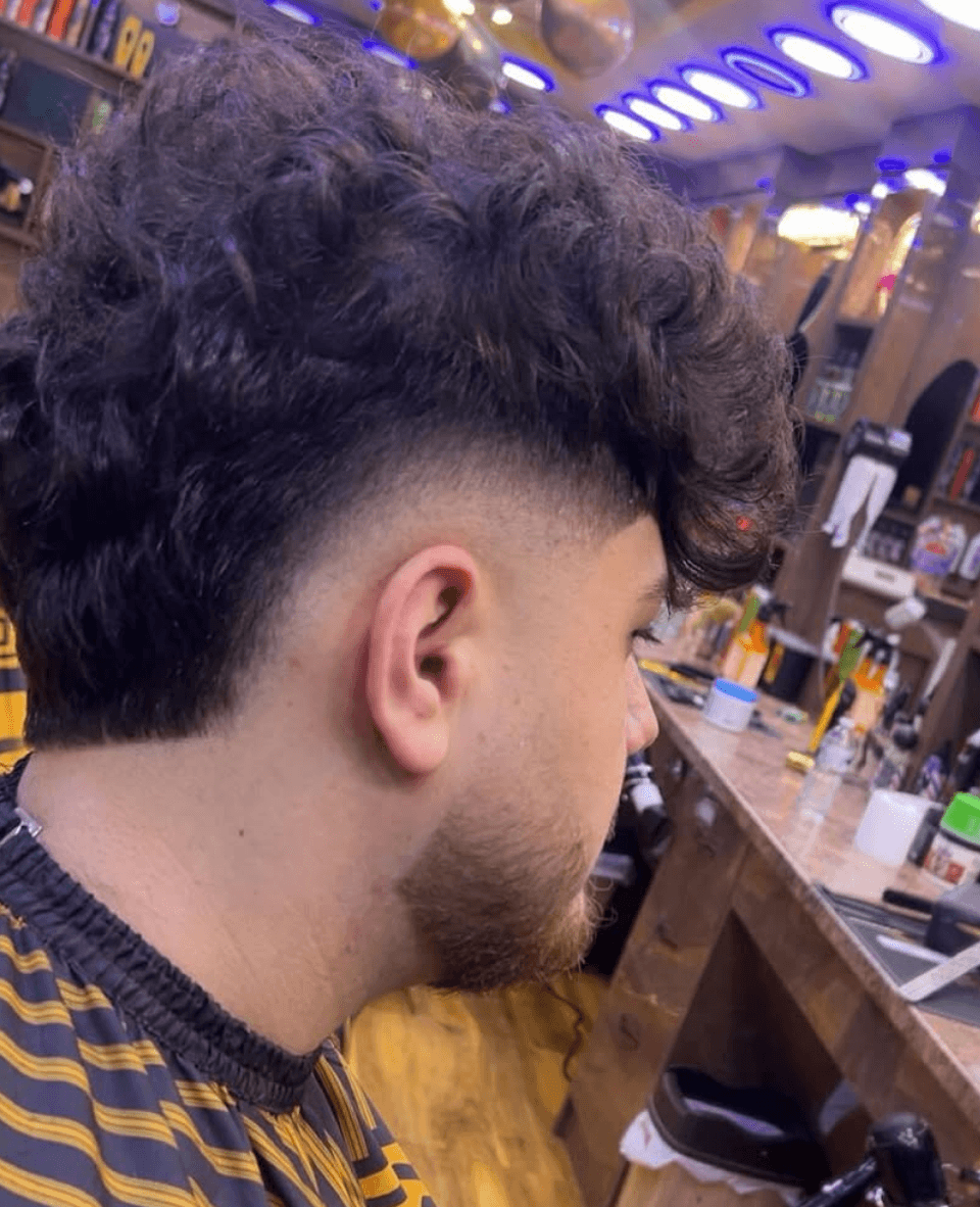 Burst fade haircut